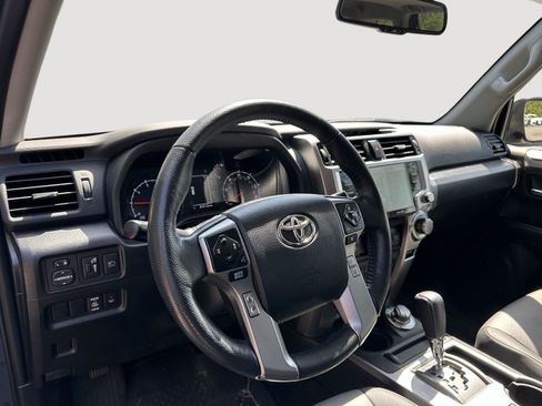 Certified 2024 Toyota 4Runner SR5 Premium w/ Moonroof Package AWD/4WD image 11
