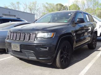 Used 2018 Jeep Grand Cherokee Altitude video 1