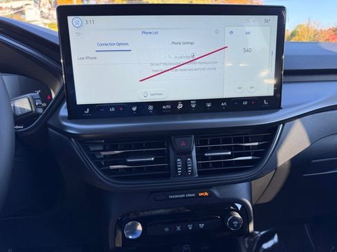 New 2026 Ford Escape SE image 29