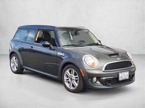 Used 2011 MINI Cooper Clubman S FWD image 3