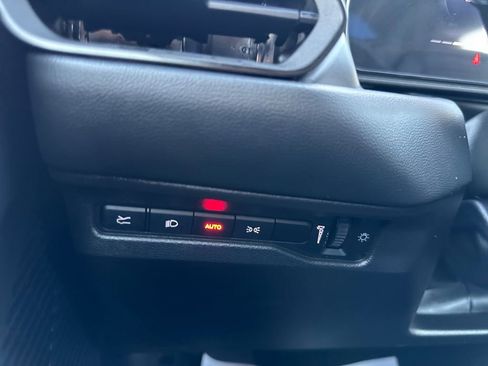 Used 2025 Dodge Charger R/T w/ Quick Order Package 25M R/T image 17