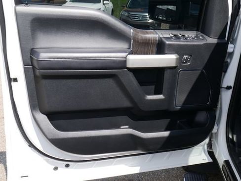 Used 2021 Ford F250 Lariat AWD/4WD image 14