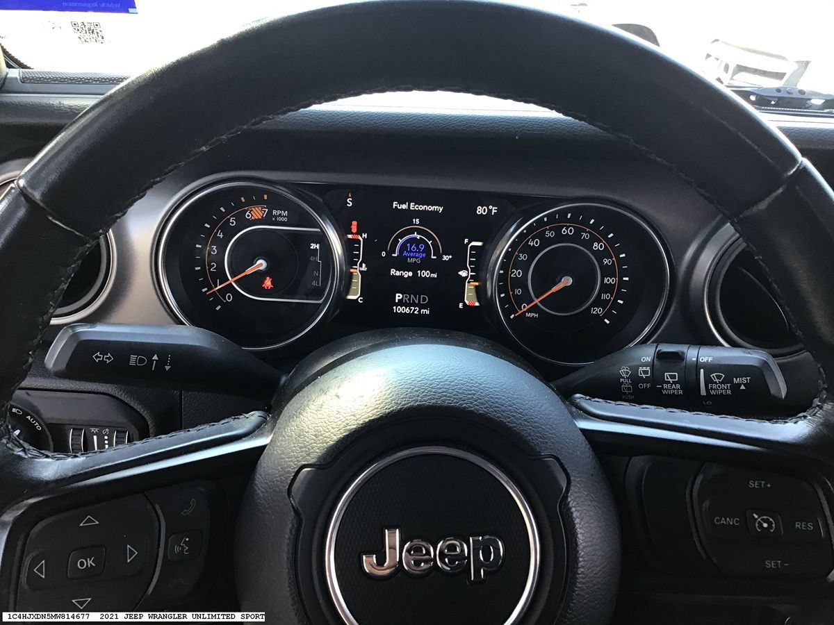 Used 2021 Jeep Wrangler Unlimited Sport AWD/4WD image 13