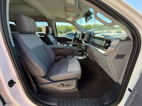 Used 2022 Ford F150 XLT w/ Equipment Group 302A High image 9