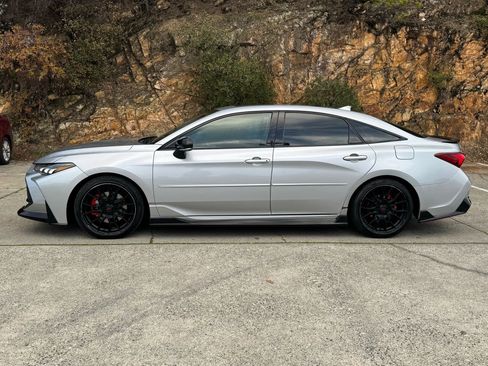Used 2020 Toyota Avalon TRD image 2