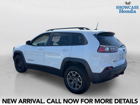 Used 2022 Jeep Cherokee Trailhawk w/ Comfort/Convenience Group image 2