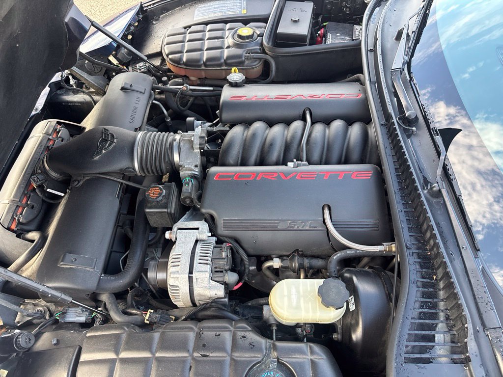 Used 2001 Chevrolet Corvette Convertible w/ Preferred Equipment Group2 RWD image 21