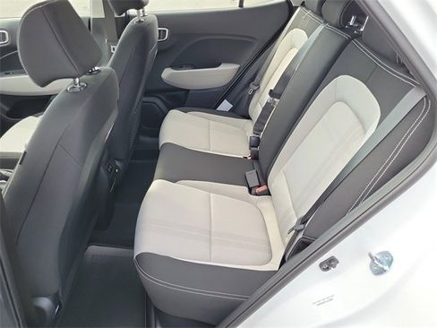 New 2026 Hyundai Venue SEL image 21