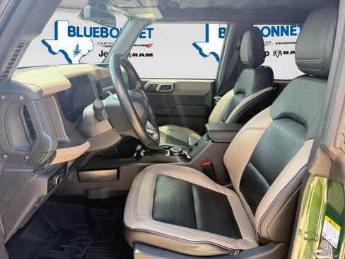 Used 2024 Ford Bronco Wildtrak AWD/4WD image 11