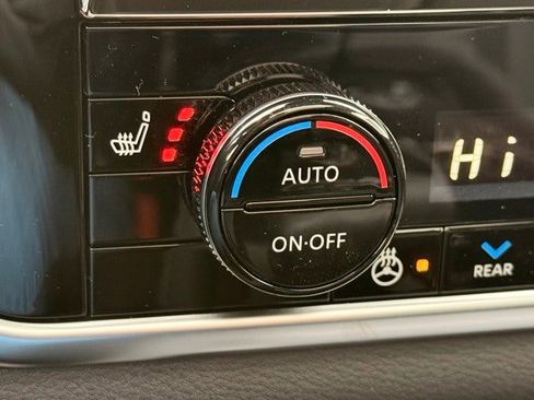 New 2026 Nissan Rogue Platinum w/ Platinum Premium Package image 36