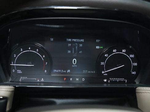 Used 2022 Lincoln Corsair AWD w/ Equipment Group 101A image 24