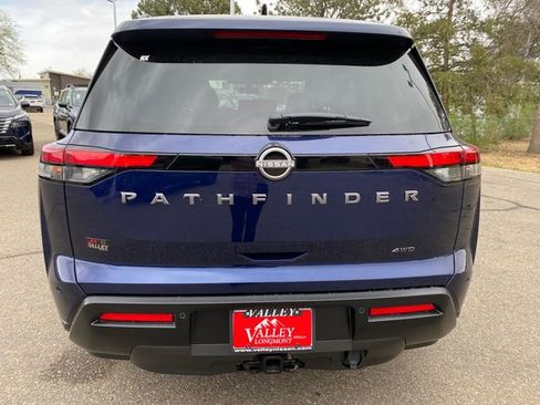 New 2026 Nissan Pathfinder SV image 4