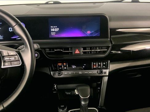 Certified 2025 Kia Seltos S FWD image 6