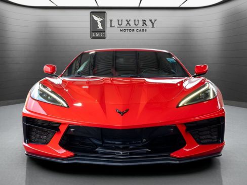 Used 2020 Chevrolet Corvette Stingray Preferred Cpe w/ 2LT Preferred Equipment Group RWD image 3