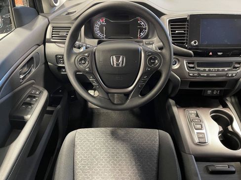 Used 2023 Honda Ridgeline Sport image 17