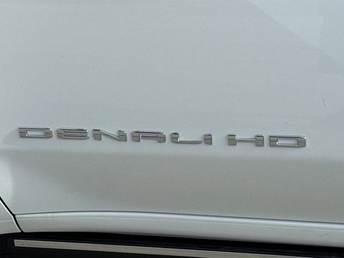 New 2026 GMC Sierra 3500 Denali Ultimate image 12