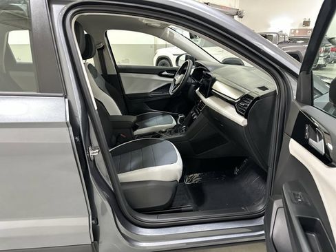 New 2026 Volkswagen Taos S image 36