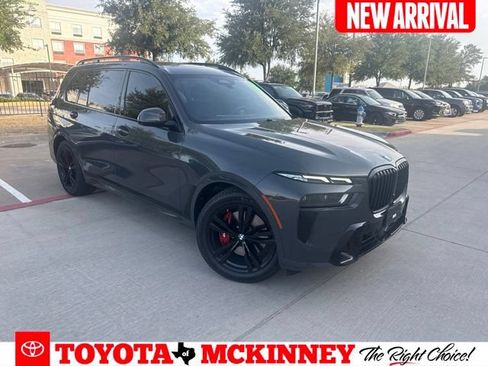 Used 2024 BMW X7 xDrive40i w/ M Sport Package AWD/4WD image 1