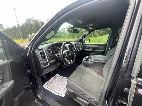 Used 2022 RAM 1500 Warlock AWD/4WD image 7