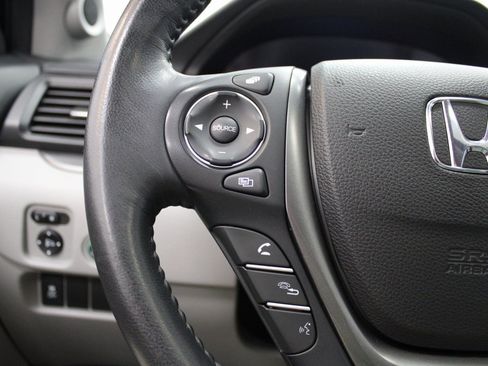 Used 2018 Honda Pilot EX-L image 37