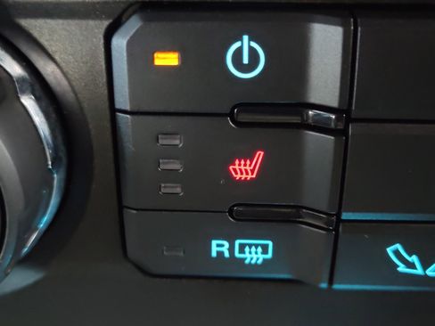 Used 2020 Ford F150 XLT w/ Equipment Group 302A Luxury image 5