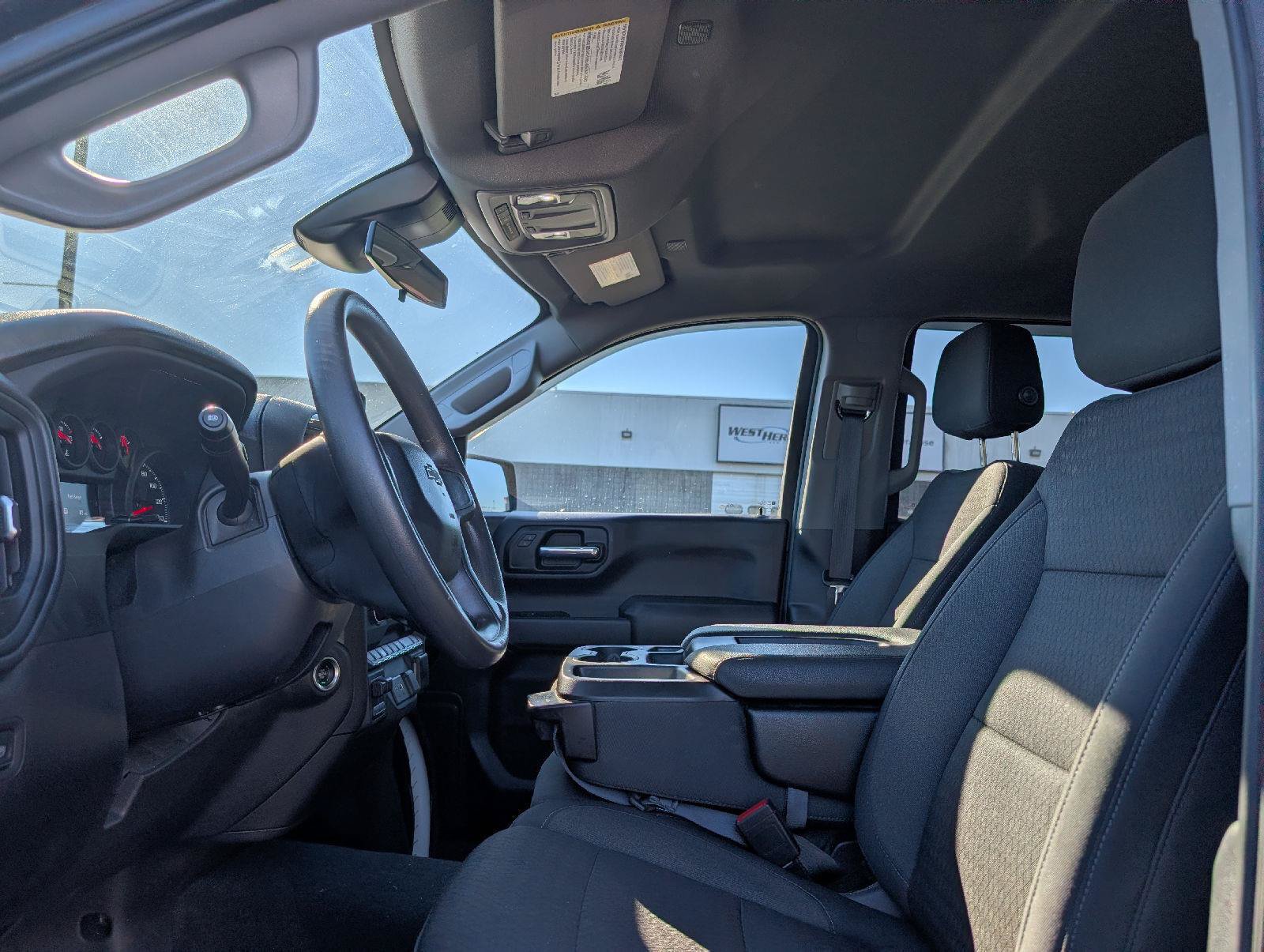 Used 2023 Chevrolet Silverado 1500 Custom Trail Boss w/ LPO, Dark Essentials Package AWD/4WD image 12