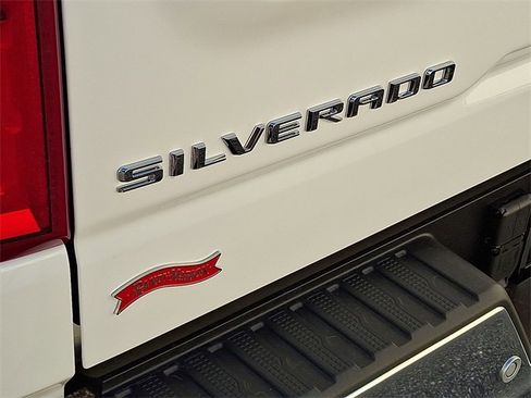 New 2026 Chevrolet Silverado 1500 LTZ w/ LTZ Premium Package image 12
