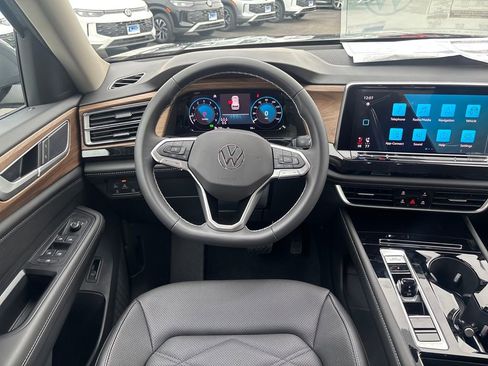 New 2026 Volkswagen Atlas SE image 19