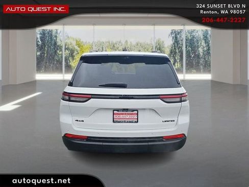 Used 2023 Jeep Grand Cherokee Limited w/ Luxury Tech Group II image 6