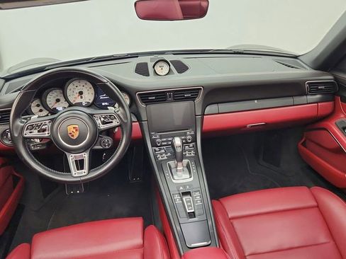 Used 2018 Porsche 911 Carrera 4 GTS AWD/4WD image 12