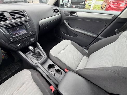 Used 2017 Volkswagen Jetta S FWD image 52