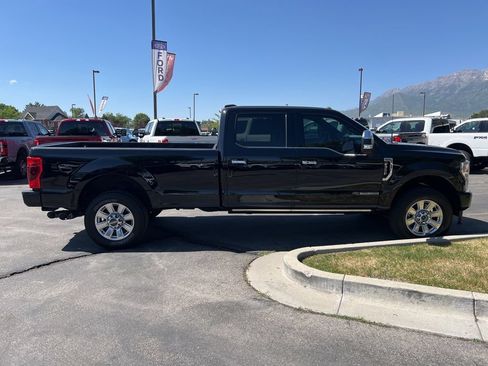 Used 2022 Ford F350 Platinum AWD/4WD image 7