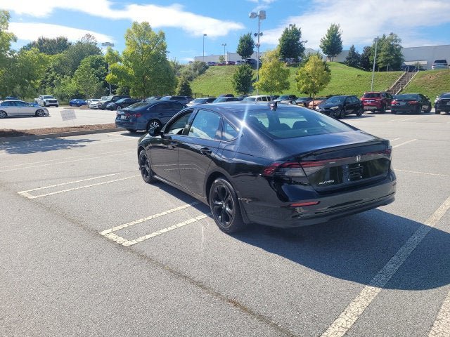 Certified 2025 Honda Accord SE image 4