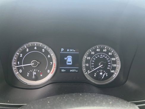 Used 2021 Hyundai Venue SE image 16