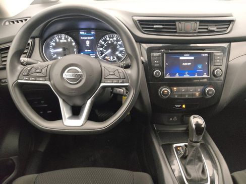 Used 2020 Nissan Rogue Sport S FWD image 22