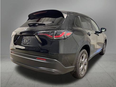 New 2026 Honda HR-V LX image 5
