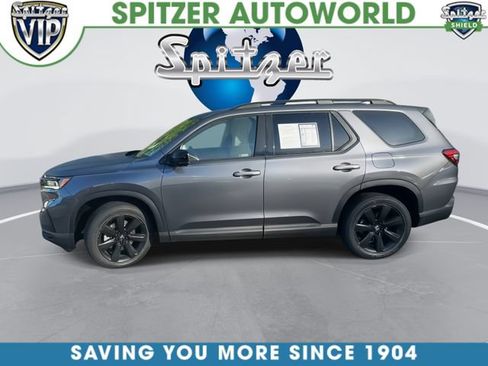 Used 2025 Honda Pilot Black Edition image 6