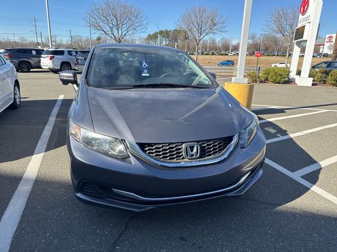 Used 2015 Honda Civic SE image 17