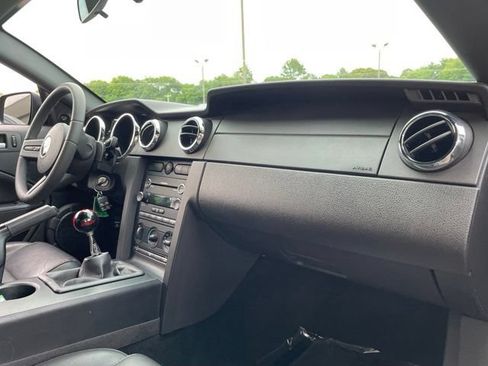 Used 2008 Ford Mustang GT Premium RWD image 22