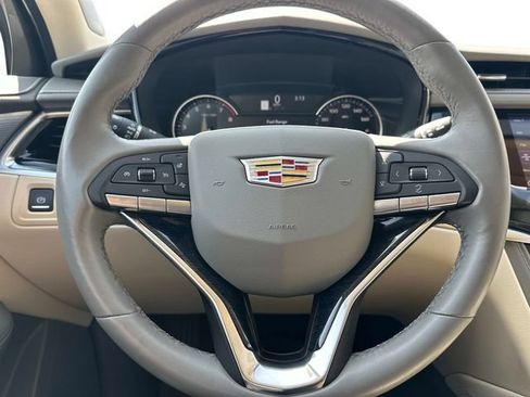 Used 2024 Cadillac XT6 Premium Luxury AWD/4WD image 20