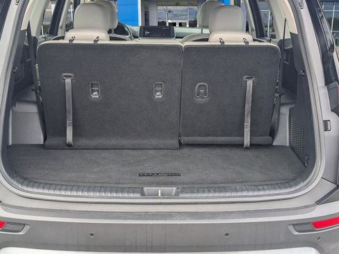 Used 2021 Kia Telluride EX w/ EX Premium Package image 10
