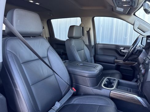 Used 2021 Chevrolet Silverado 1500 LT Trail Boss w/ Convenience Package II image 44