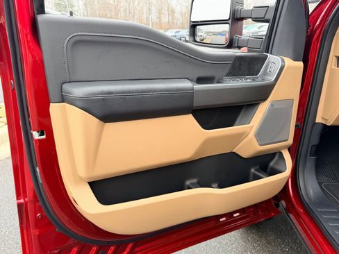 New 2026 Ford F250 XLT w/ XLT Premium Package AWD/4WD image 16