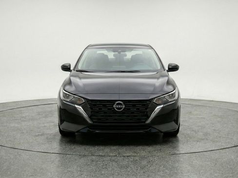 Used 2025 Nissan Sentra SV FWD image 2