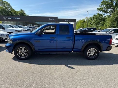 Used 2019 RAM 1500 Express AWD/4WD image 2