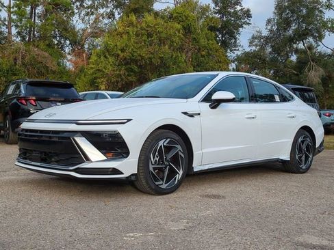 New 2026 Hyundai Sonata SEL image 2