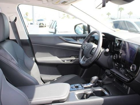 Certified 2024 Lexus NX 250 FWD image 5