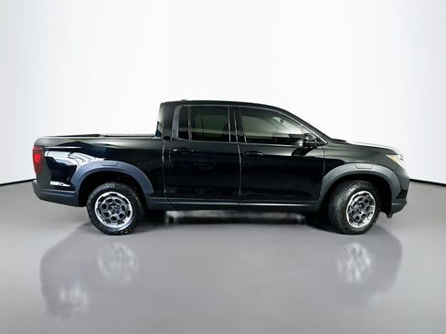 Used 2024 Honda Ridgeline Sport image 8
