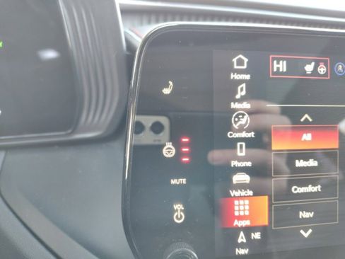 Used 2025 Dodge Charger Daytona R/T w/ Sun & Sound Package image 26