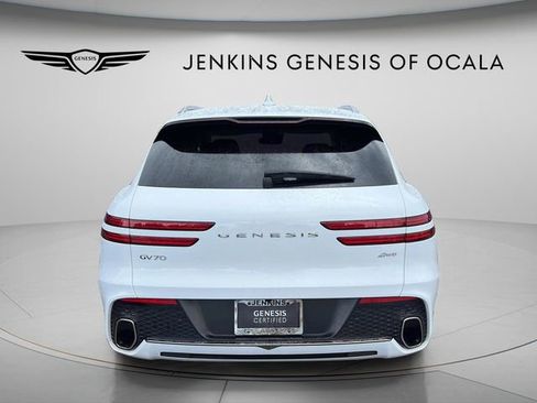 Certified 2025 Genesis GV70 2.5T AWD/4WD image 4